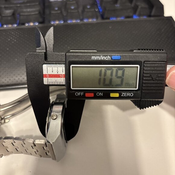 Novus LED Digital Watch. RARE! VINTAGE! - Picture 9 of 9